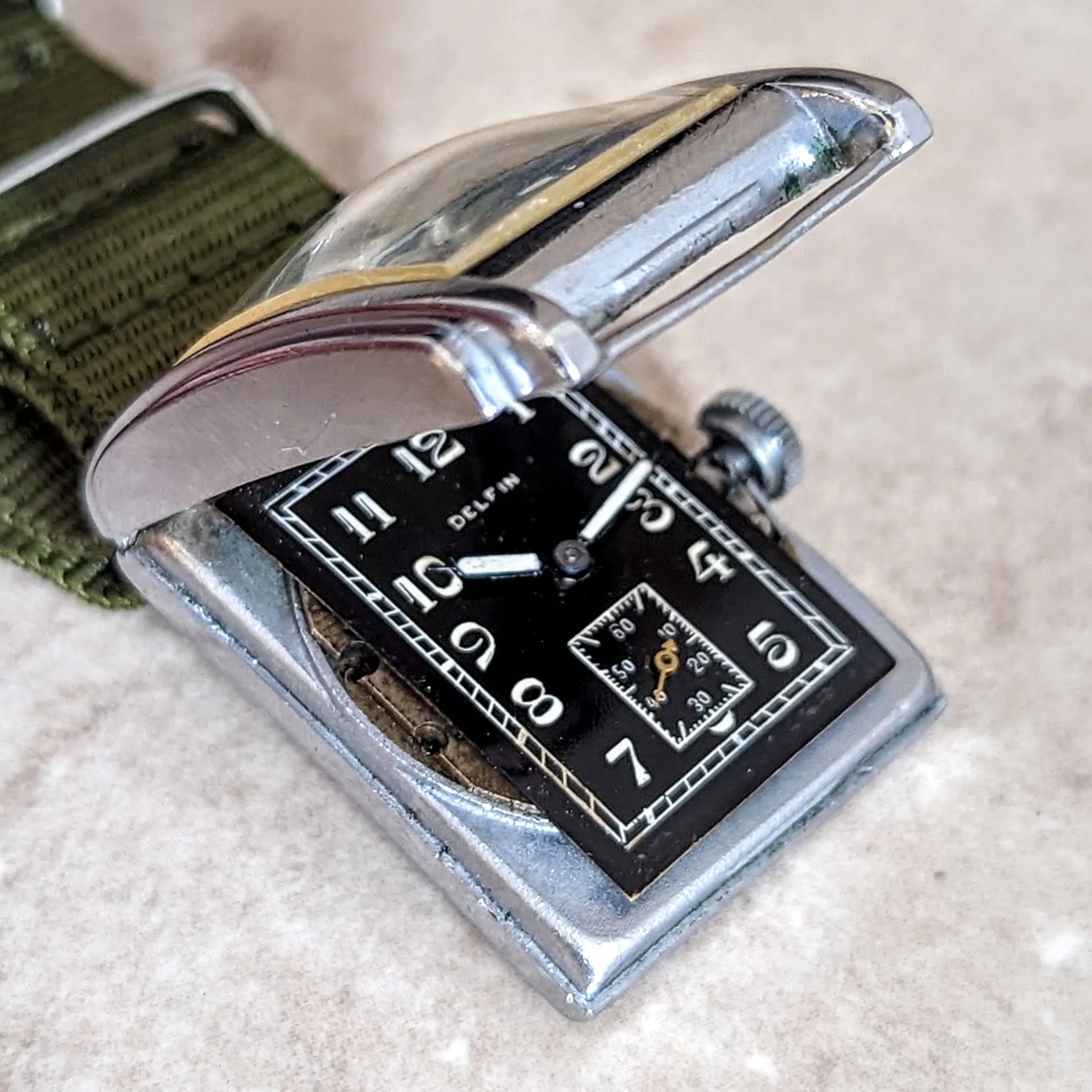 1940s DELFIN Tank Wristwatch 15 Rubies Swiss Made Vintage Watch
