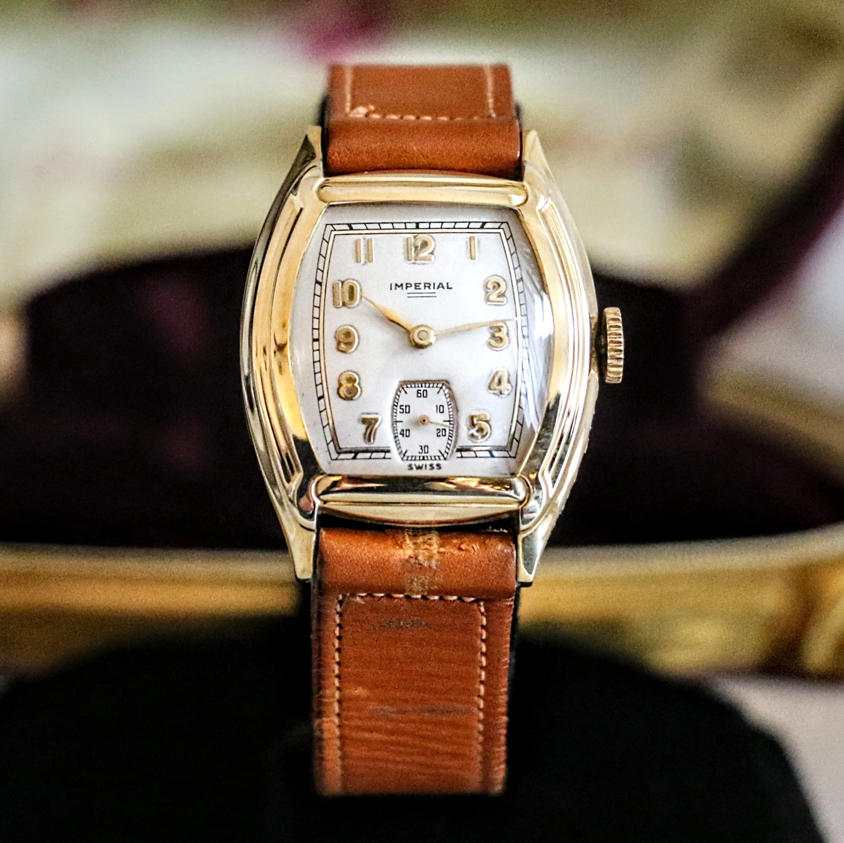 1941 IMPERIAL Watch Model 144 Cal. 1046 17 Jewels Vintage Wristwatch NOS!