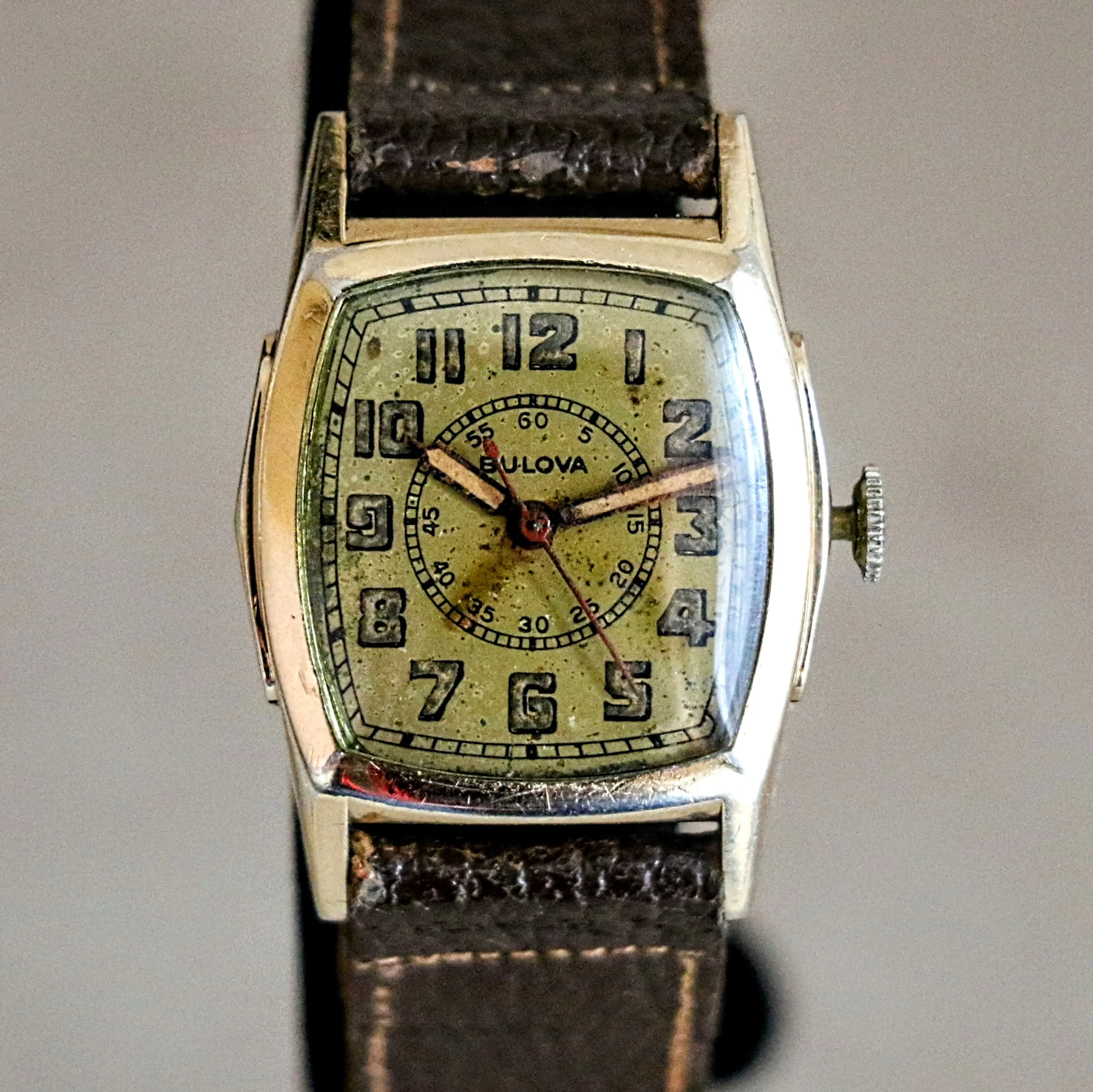 1943 BULOVA WWII Medical Officer Wristwatch Cal. 10BA 17 Jewels Doctors Watch