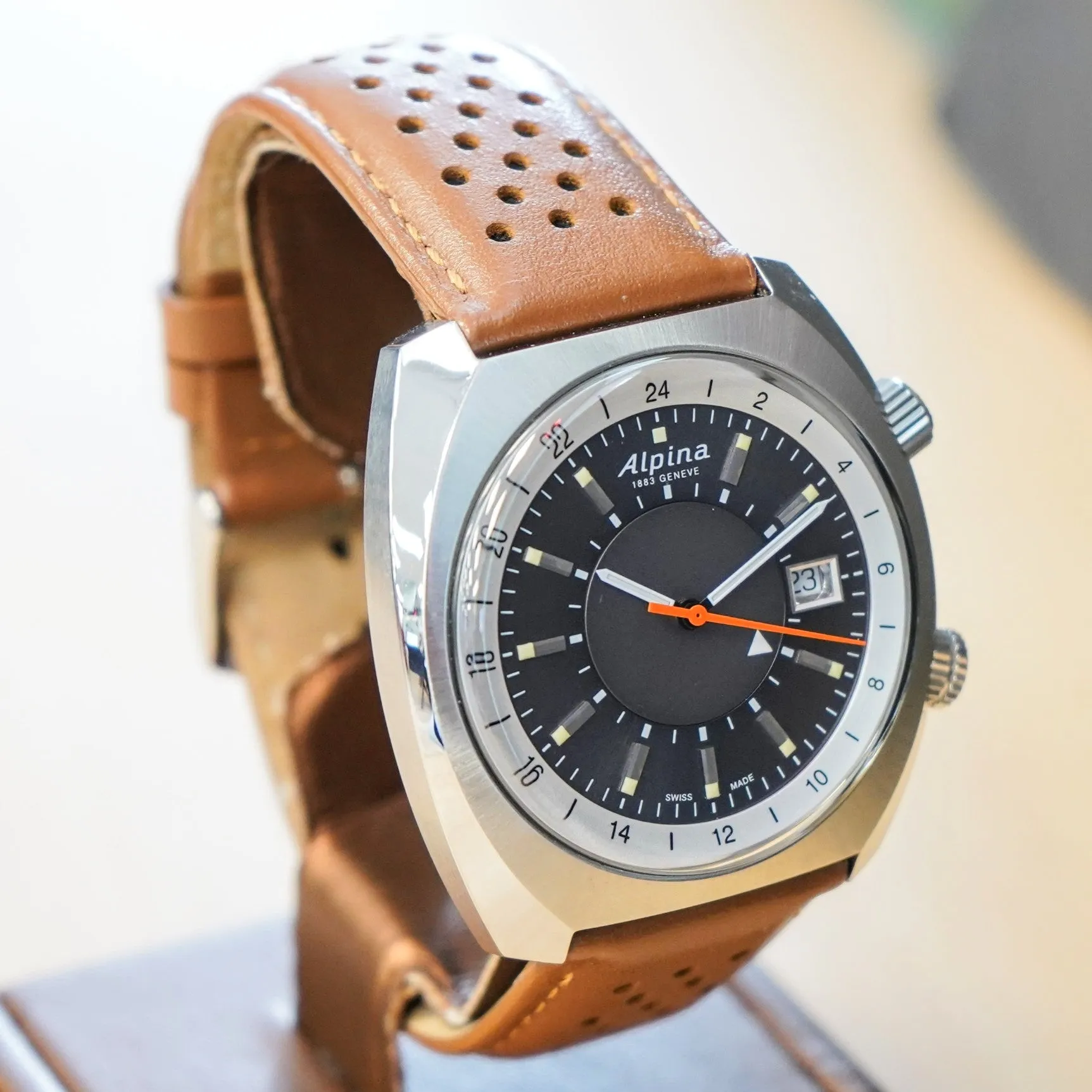 ALPINA Startimer Pilot Heritage GMT Watch AL-555XS4H6 Swiss Automatic Wristwatch