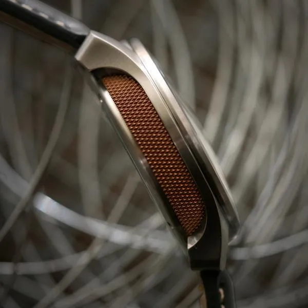 BM Watch U-22 Bronze