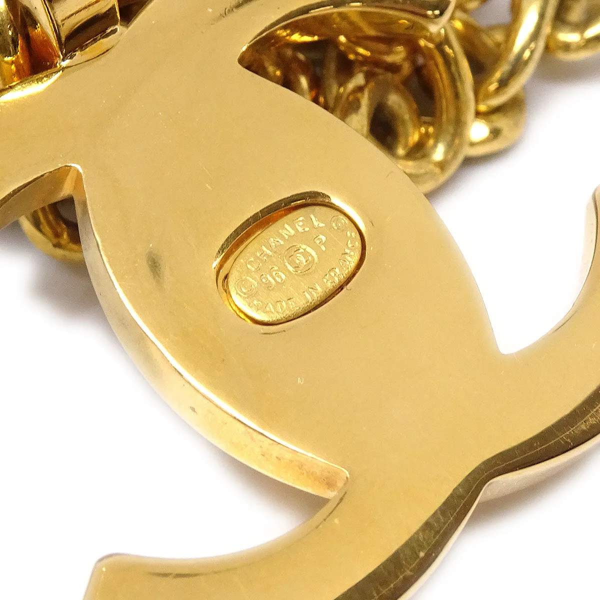 CHANEL 1996 CC Turnlock Gold Chain Necklace 96P