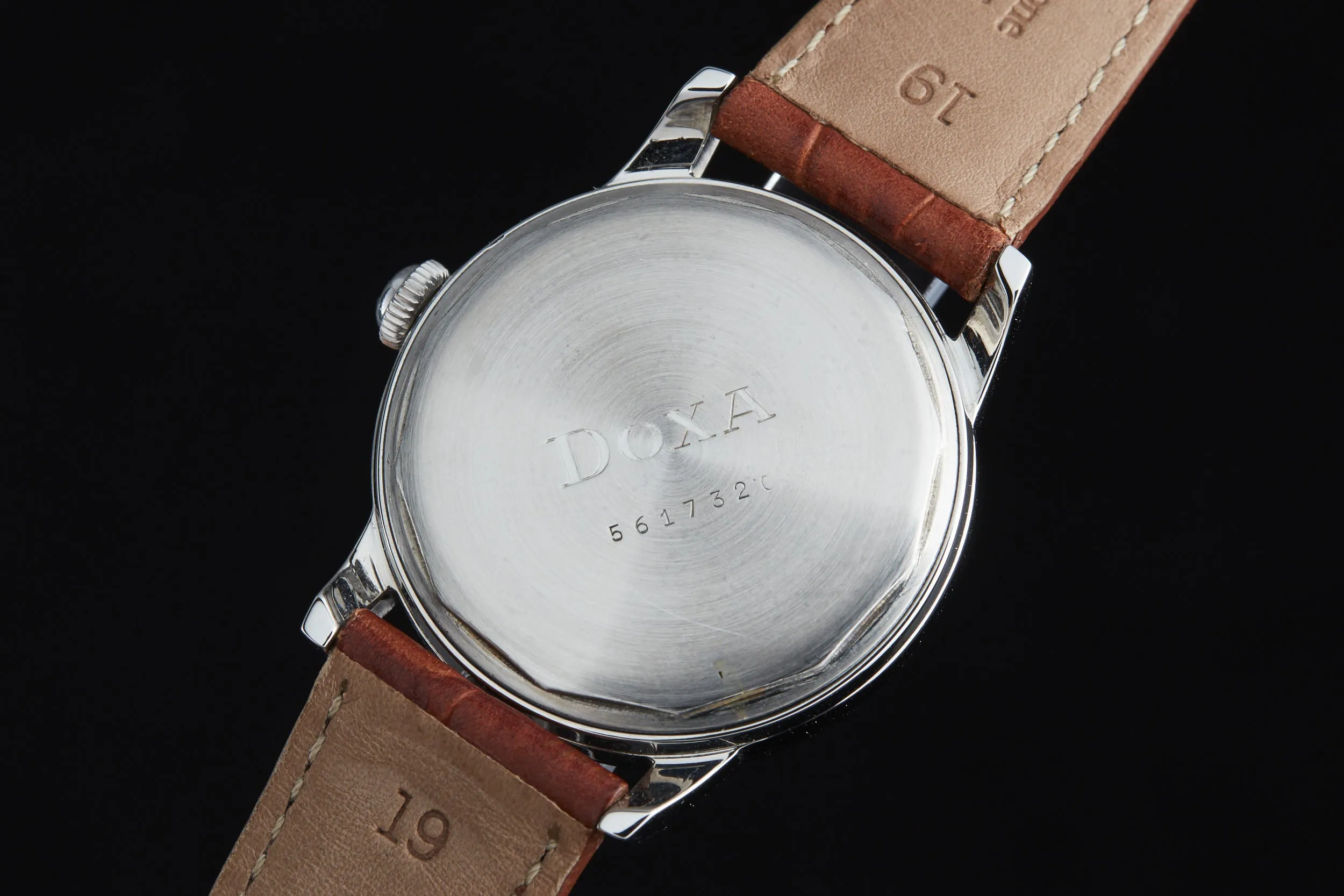 DOXA Steel Jumping Seconds Watch