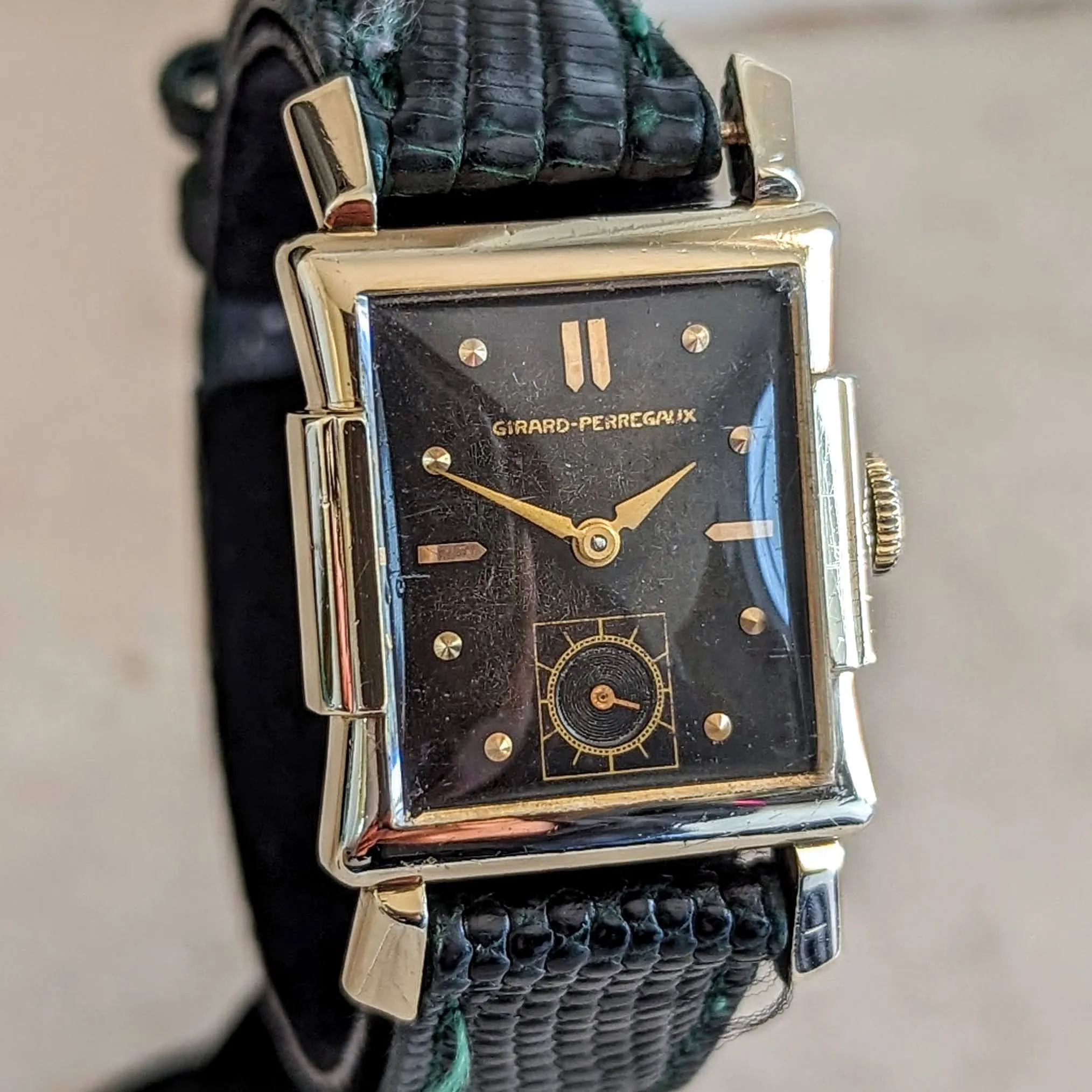 GIRARD-PERREGAUX Wristwatch 17 Jewels Cal. 86 AE 446 Swiss Watch