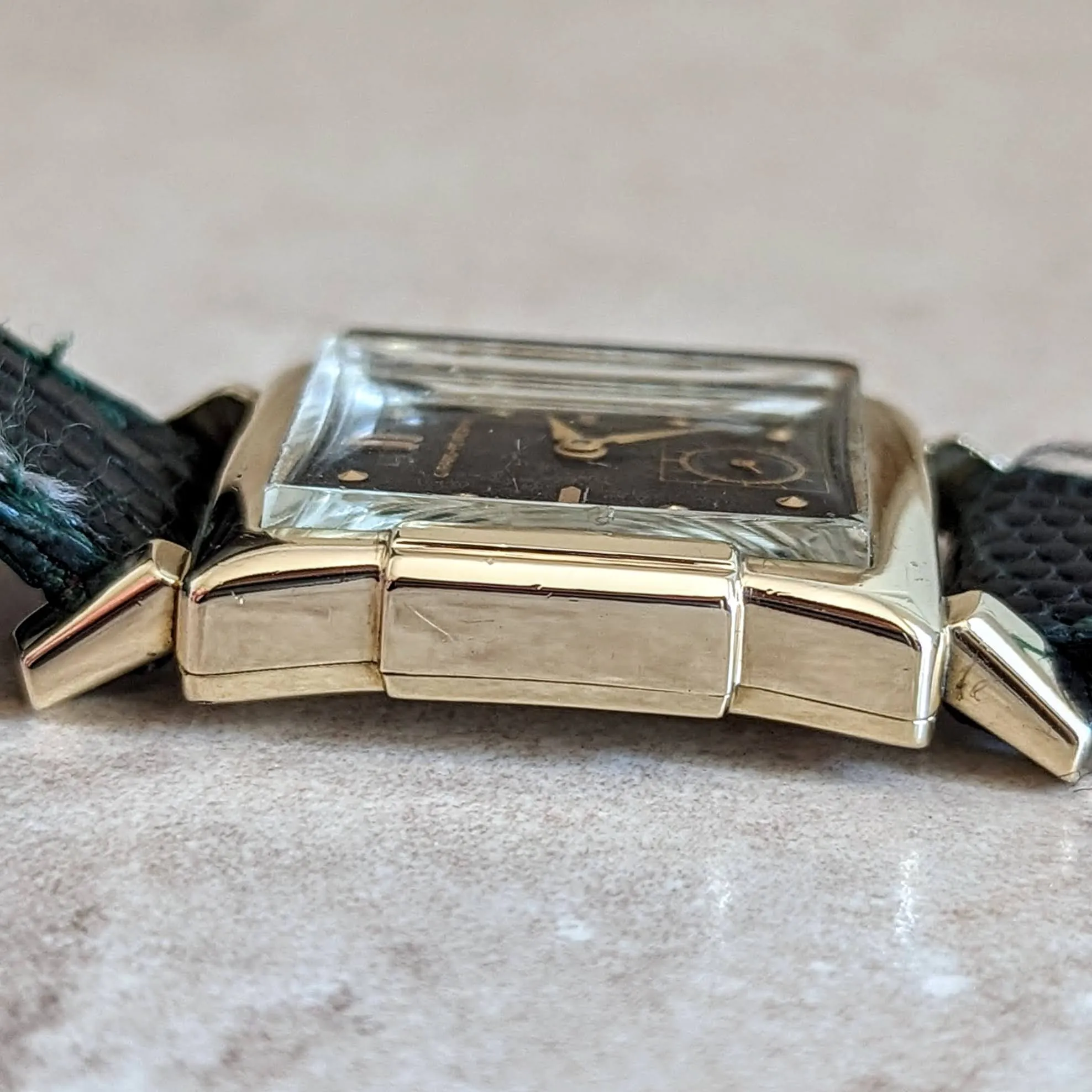 GIRARD-PERREGAUX Wristwatch 17 Jewels Cal. 86 AE 446 Swiss Watch