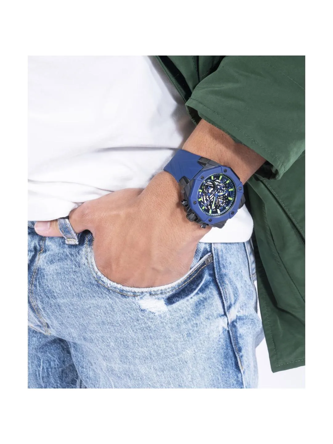 Guess Blue Dial Women Analog Watch - GW0579G3
