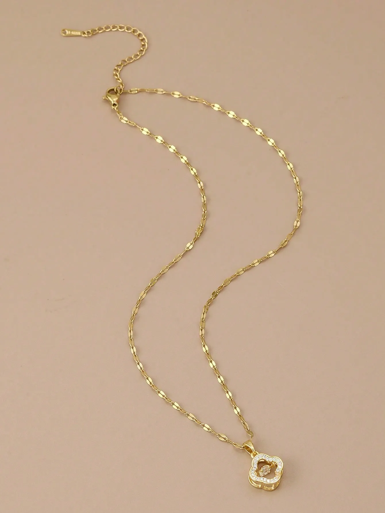 Rhinestone Decor Heart Charm Necklace