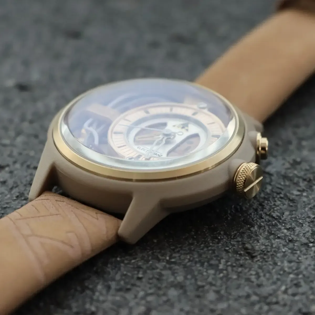 The ELECTRICIANZ Nomad Z 45mm